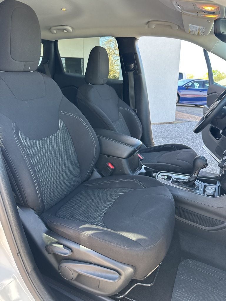 2021 Jeep Cherokee Latitude
