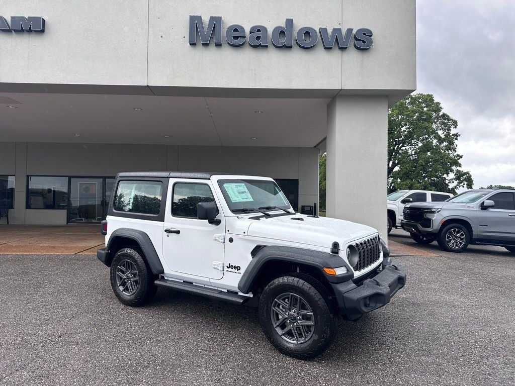 2026 Jeep Wrangler Sport's photo