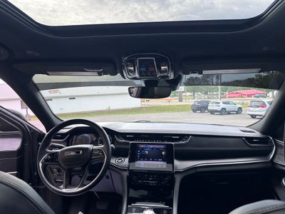 2022 Jeep Grand Cherokee Overland