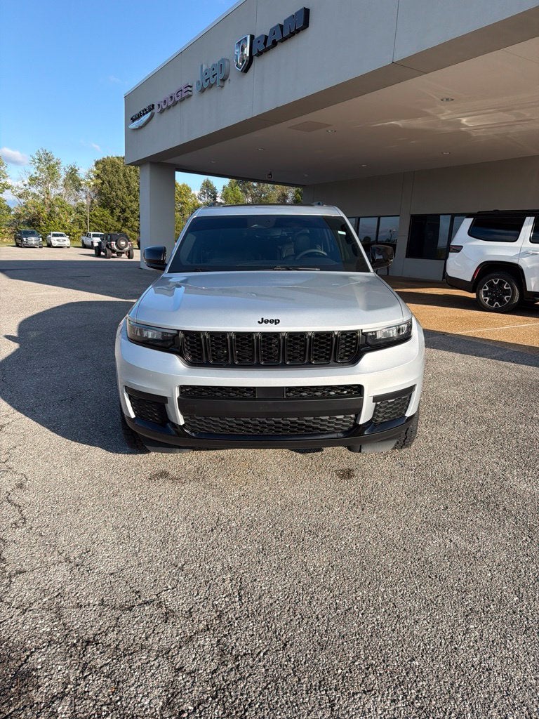 2023 Jeep Grand Cherokee L Altitude