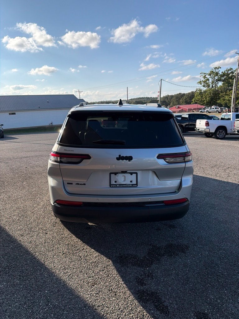 2023 Jeep Grand Cherokee L Altitude