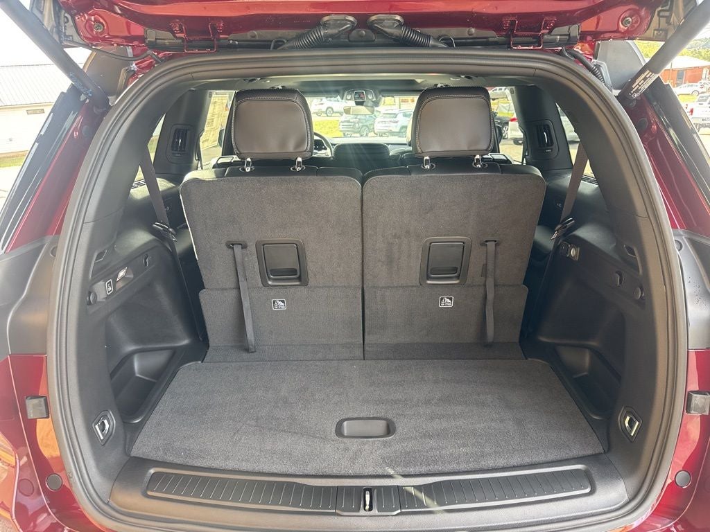 2026 Jeep Grand Cherokee L Laredo