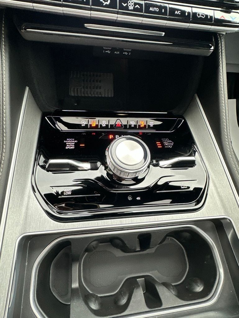 2026 Jeep Grand Wagoneer Upland