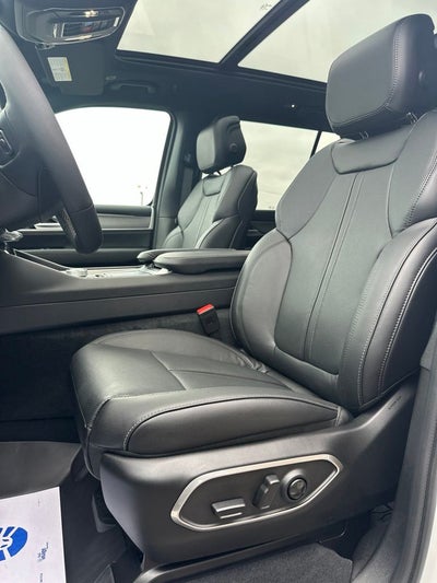 2026 Jeep Grand Wagoneer Upland