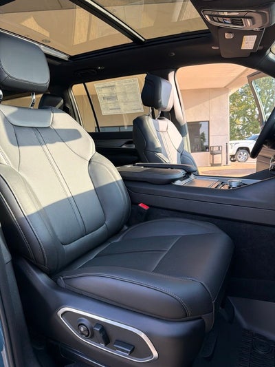 2026 Jeep Grand Wagoneer Upland