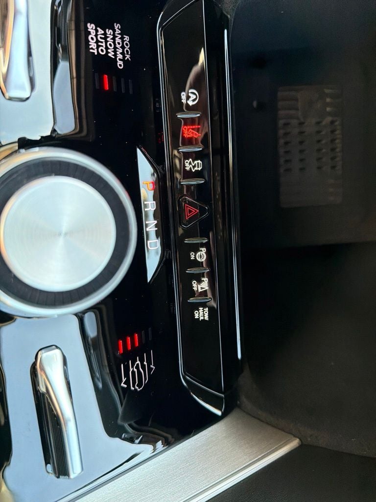 2026 Jeep Grand Wagoneer Upland