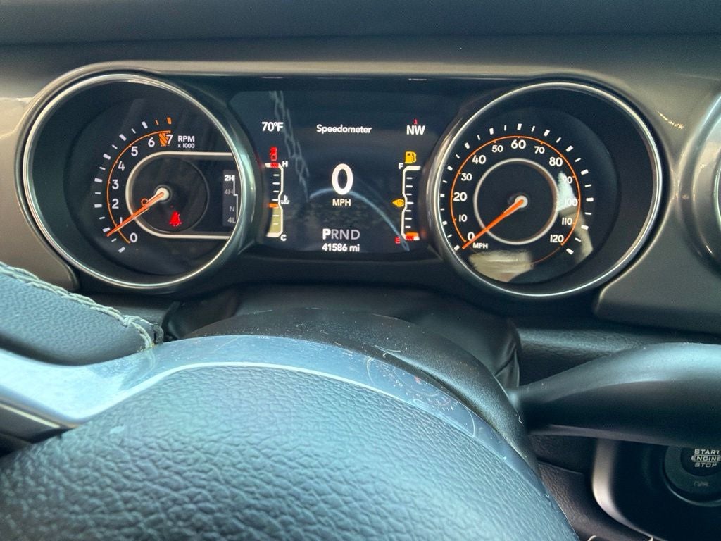 2023 Jeep Gladiator Overland