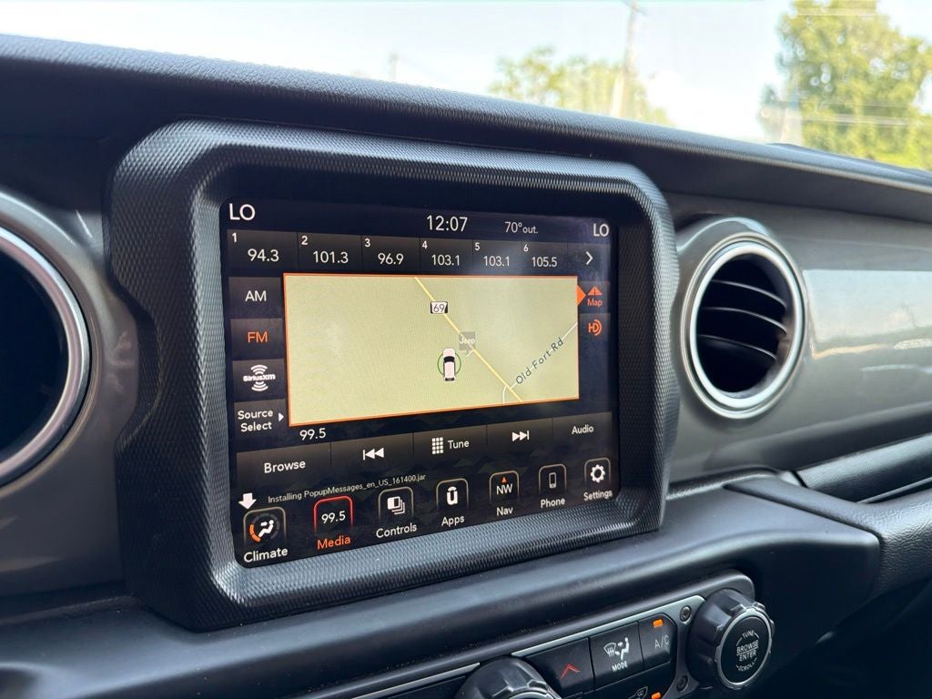 2023 Jeep Gladiator Overland
