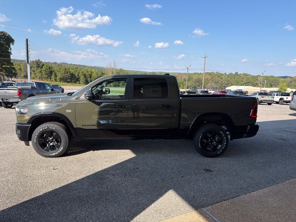 2027 RAM 1500 Big Horn/Lone Star