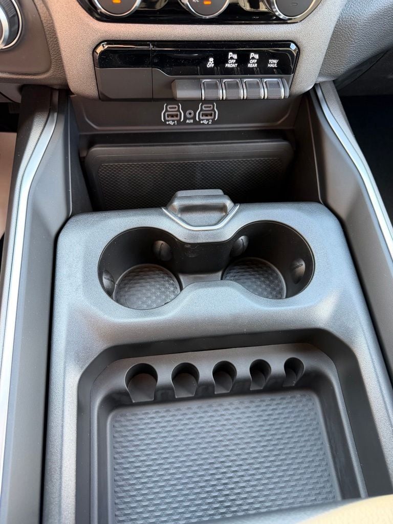 2027 RAM 1500 Express