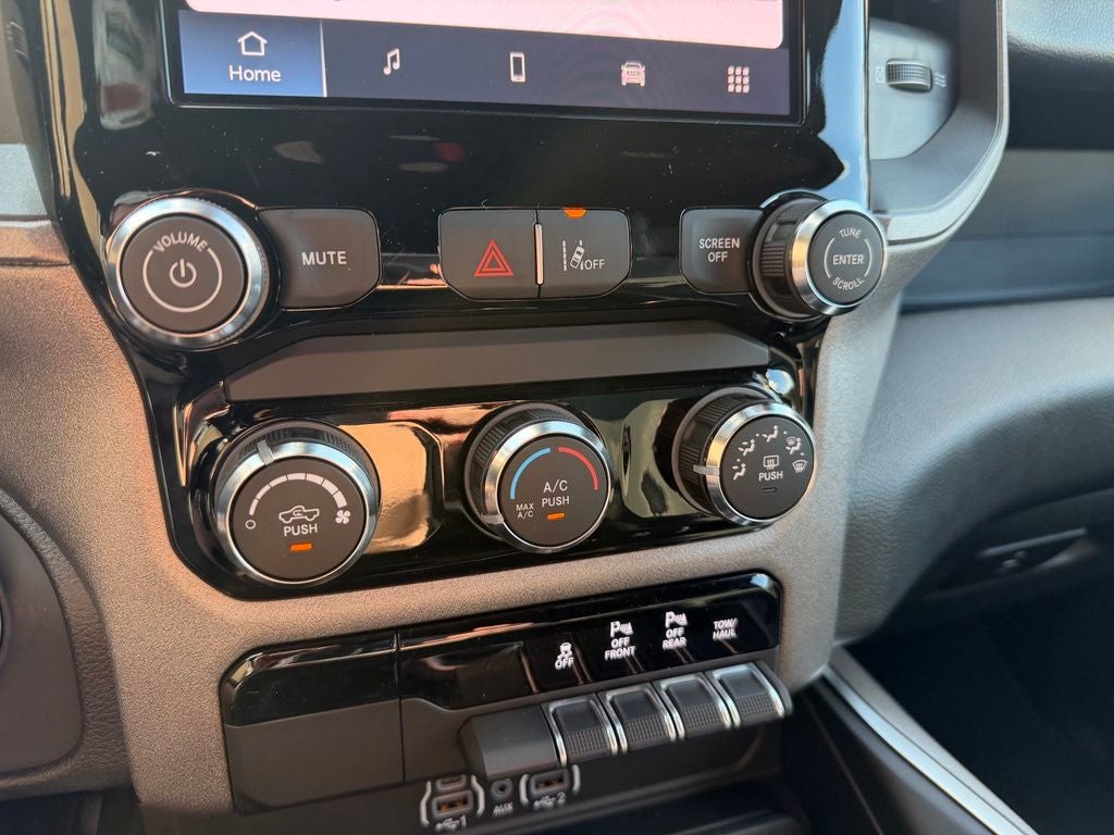 2027 RAM 1500 Express