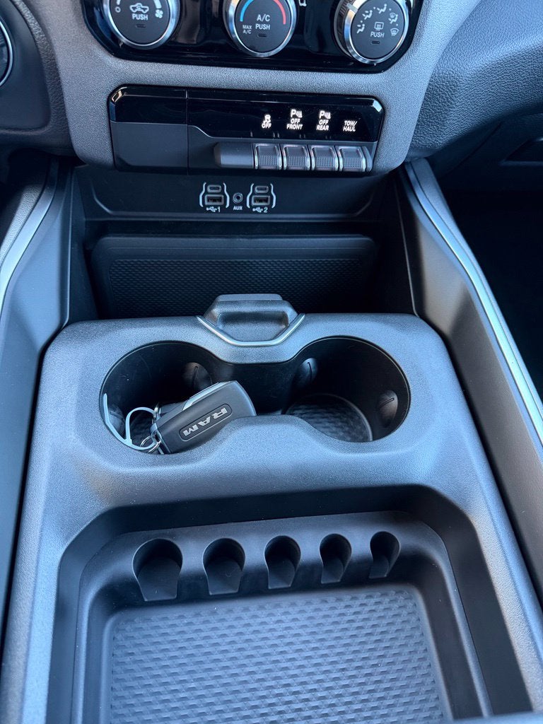 2027 RAM 1500 Express