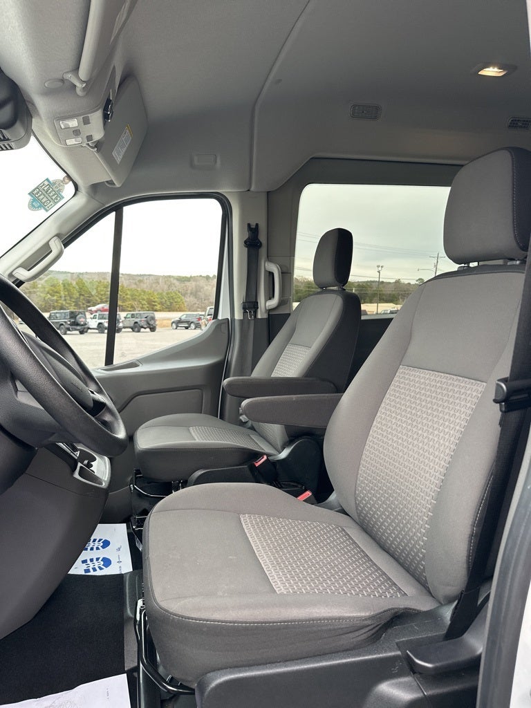 2024 Ford Transit-350 XLT