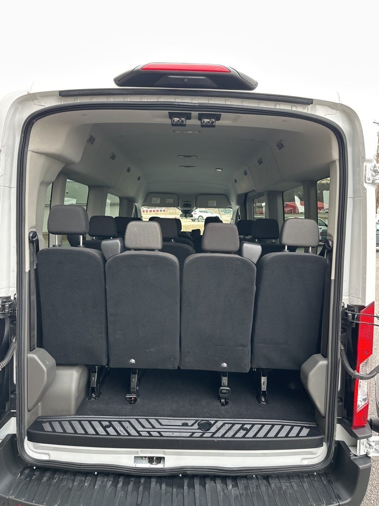 2024 Ford Transit-350 XLT