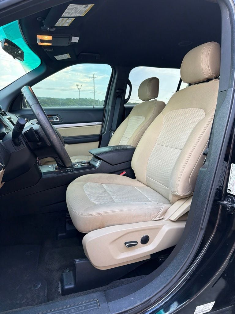 2016 Ford Explorer Base
