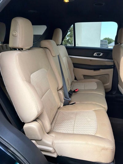 2016 Ford Explorer Base