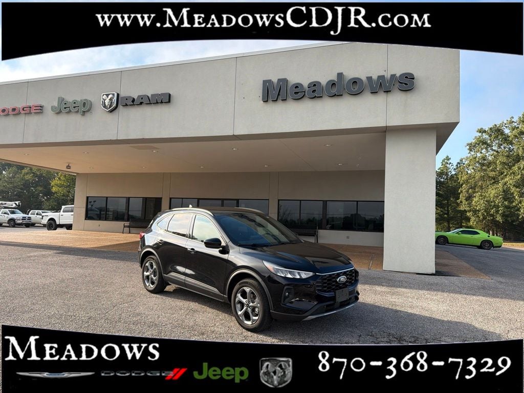 2025 Ford Escape ST-Line Select