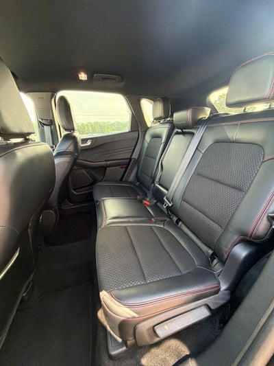 2025 Ford Escape ST-Line Select