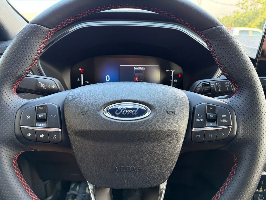 2025 Ford Escape ST-Line Select