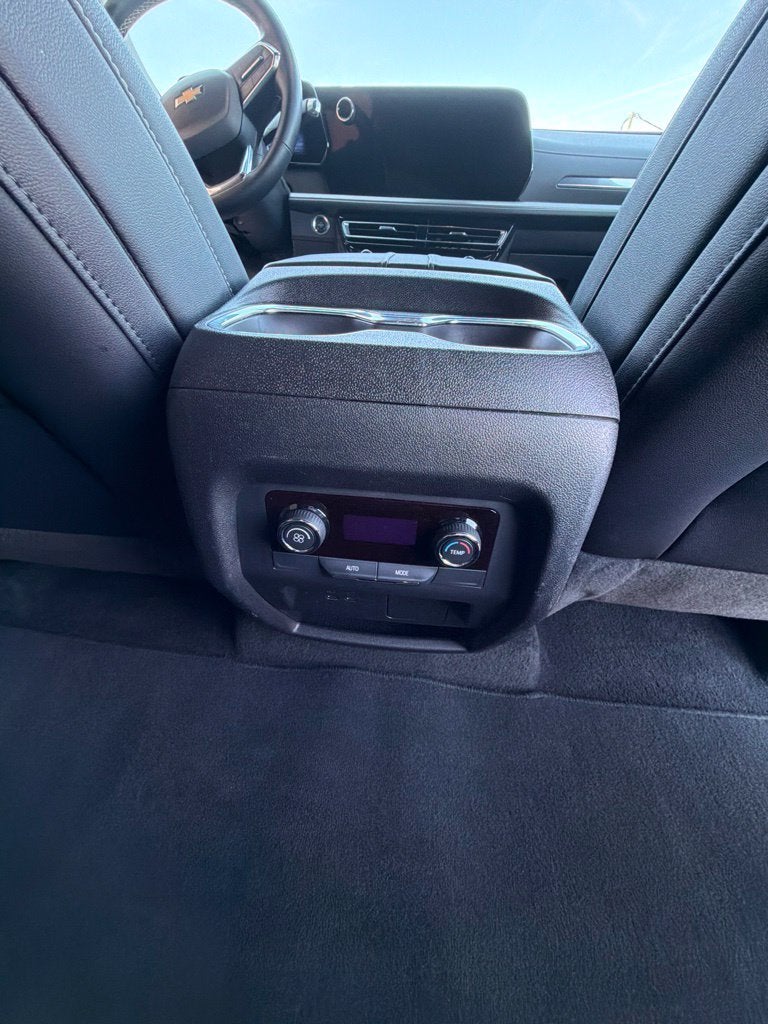 2026 Chevrolet Traverse LT 2LT