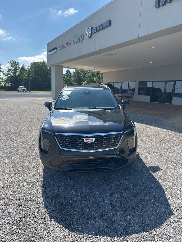 2025 Cadillac XT4 Premium Luxury