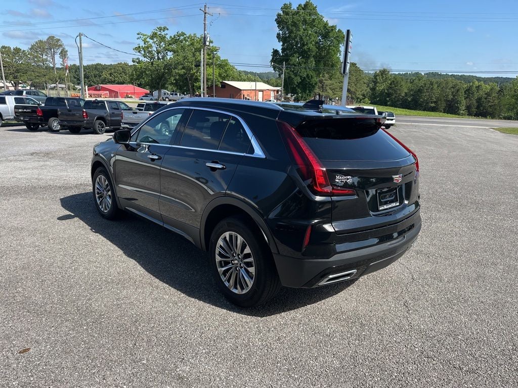 2025 Cadillac XT4 Premium Luxury