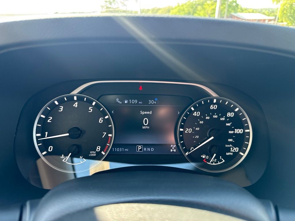 2025 Nissan Frontier SV