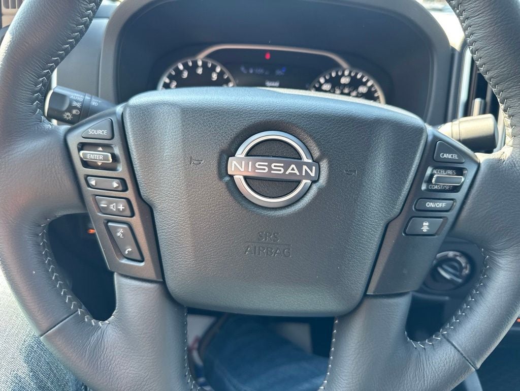 2025 Nissan Frontier SV