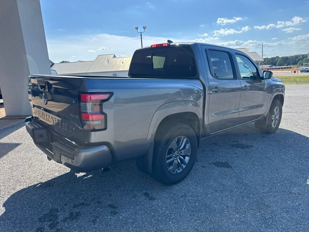 2025 Nissan Frontier SV
