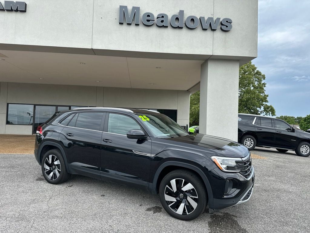 2025 Volkswagen Atlas Cross Sport 2.0T SE w/Technology
