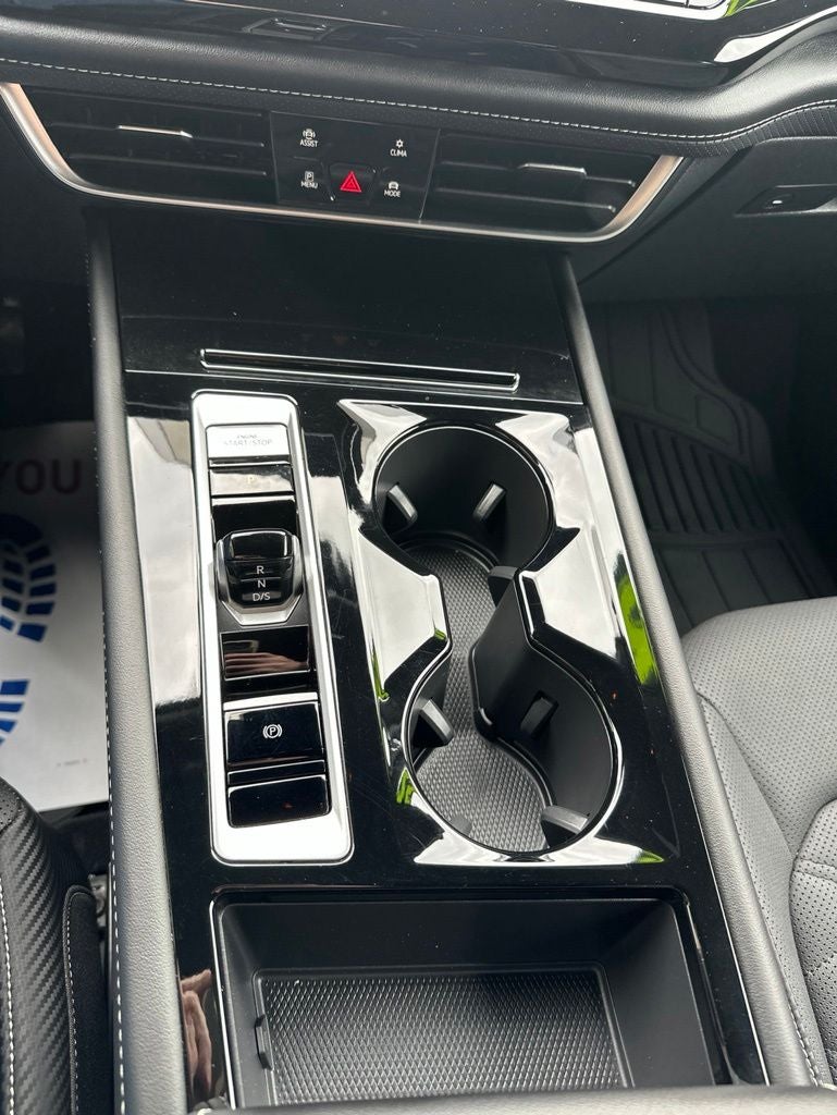 2025 Volkswagen Atlas Cross Sport 2.0T SE w/Technology