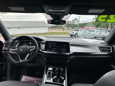 2025 Volkswagen Atlas Cross Sport 2.0T SE w/Technology