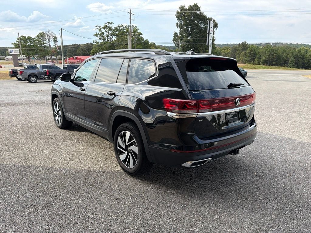 2025 Volkswagen Atlas 2.0T SE w/Technology