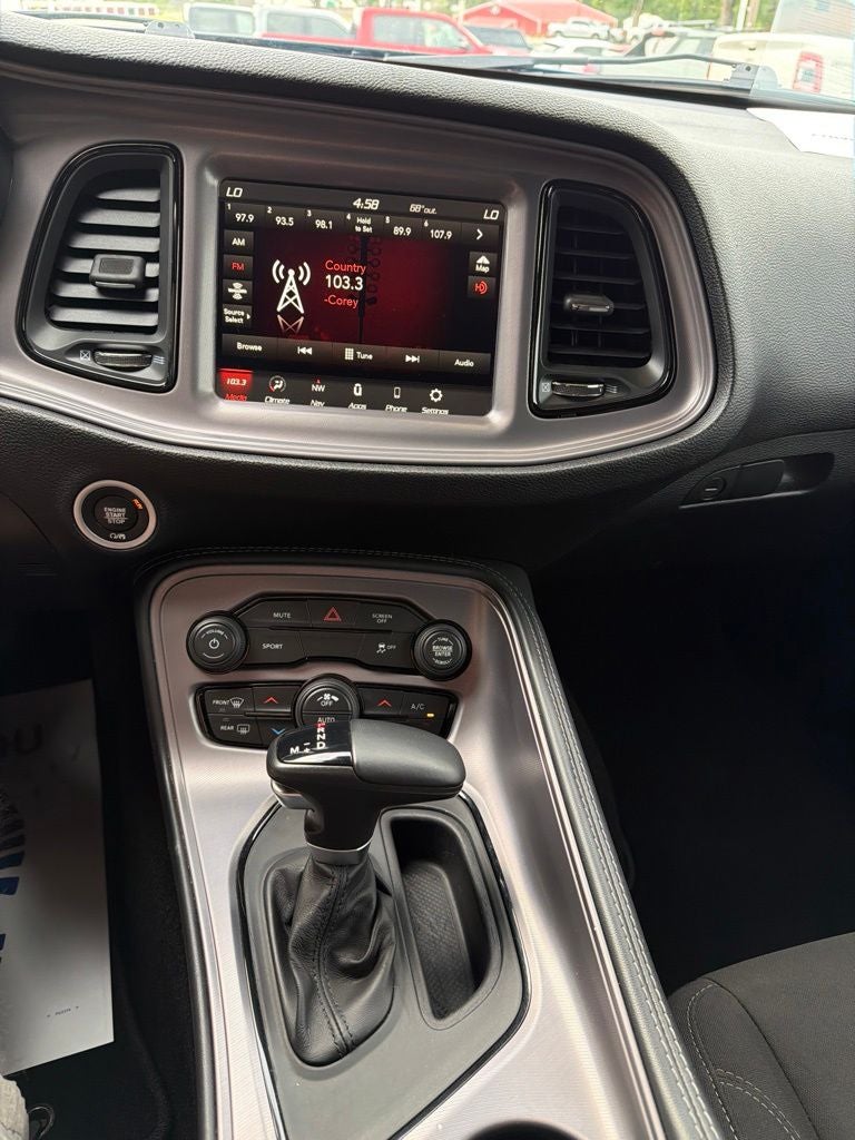 2023 Dodge Challenger SXT