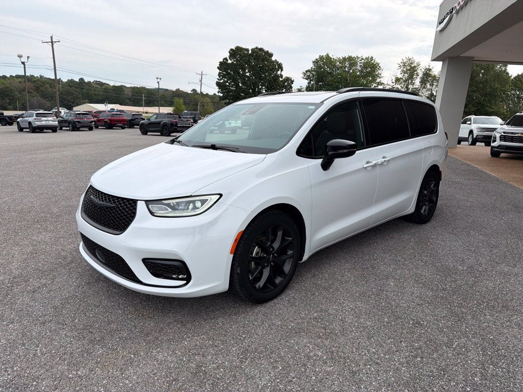2025 Chrysler Pacifica Limited
