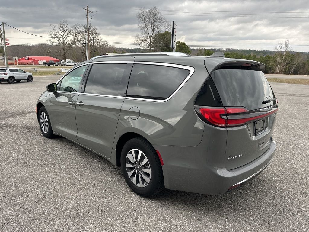 2021 Chrysler Pacifica Hybrid Touring L