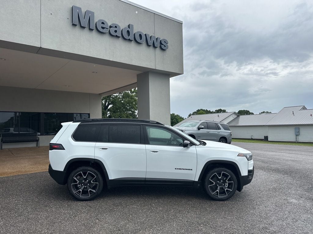 2026 Jeep Cherokee Overland