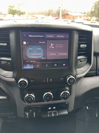 2024 RAM 3500 Big Horn Flat Bed