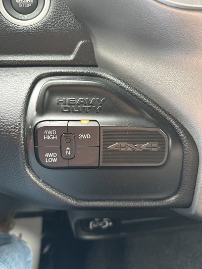 2024 RAM 3500 Big Horn Flat Bed