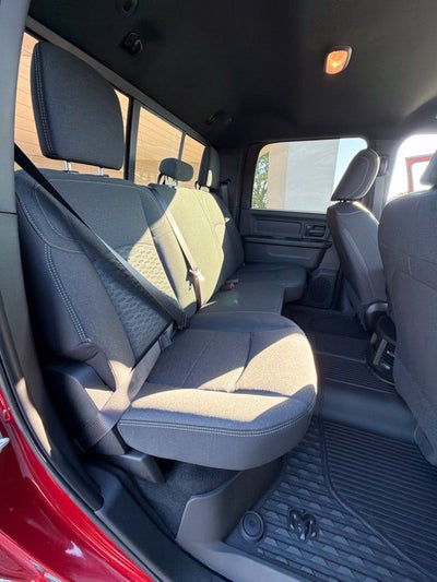 2027 RAM 2500 Black Express