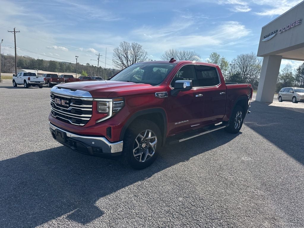 2024 GMC Sierra 1500 SLT
