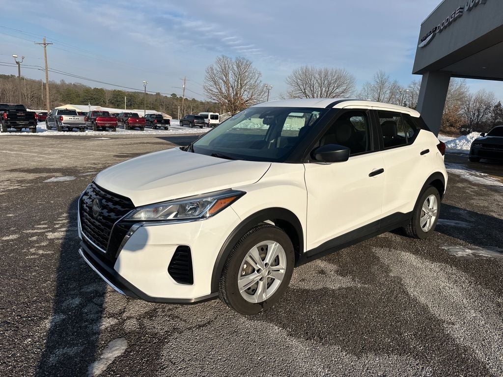 2023 Nissan Kicks S