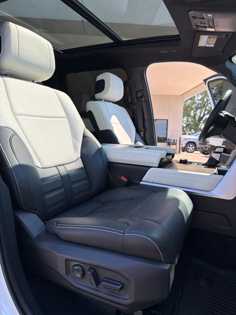 2023 Toyota Tundra Hybrid Capstone