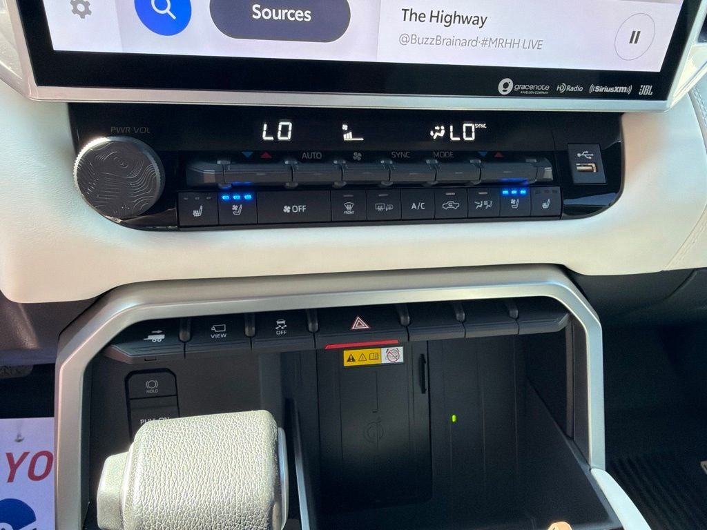 2023 Toyota Tundra Hybrid Capstone
