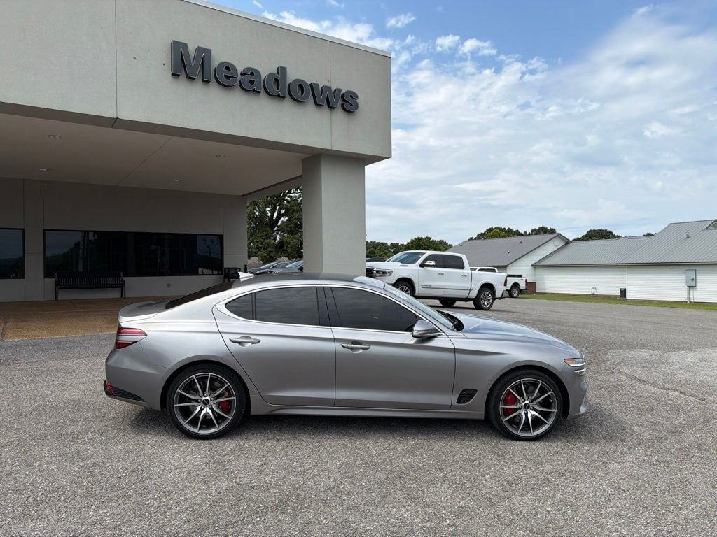 2025 Genesis G70 2.5T