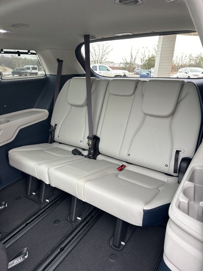 2025 Kia Carnival SX