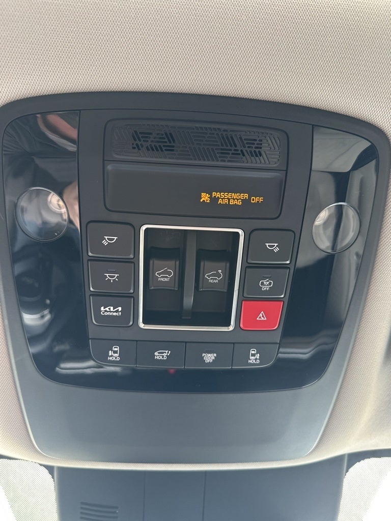 2025 Kia Carnival SX