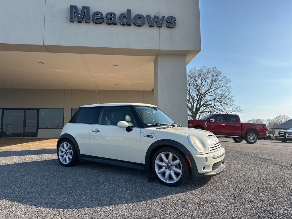 2005 MINI Cooper S Base
