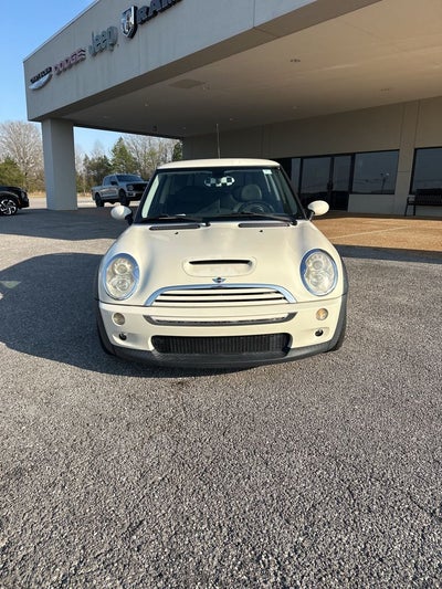 2005 MINI Cooper S Base