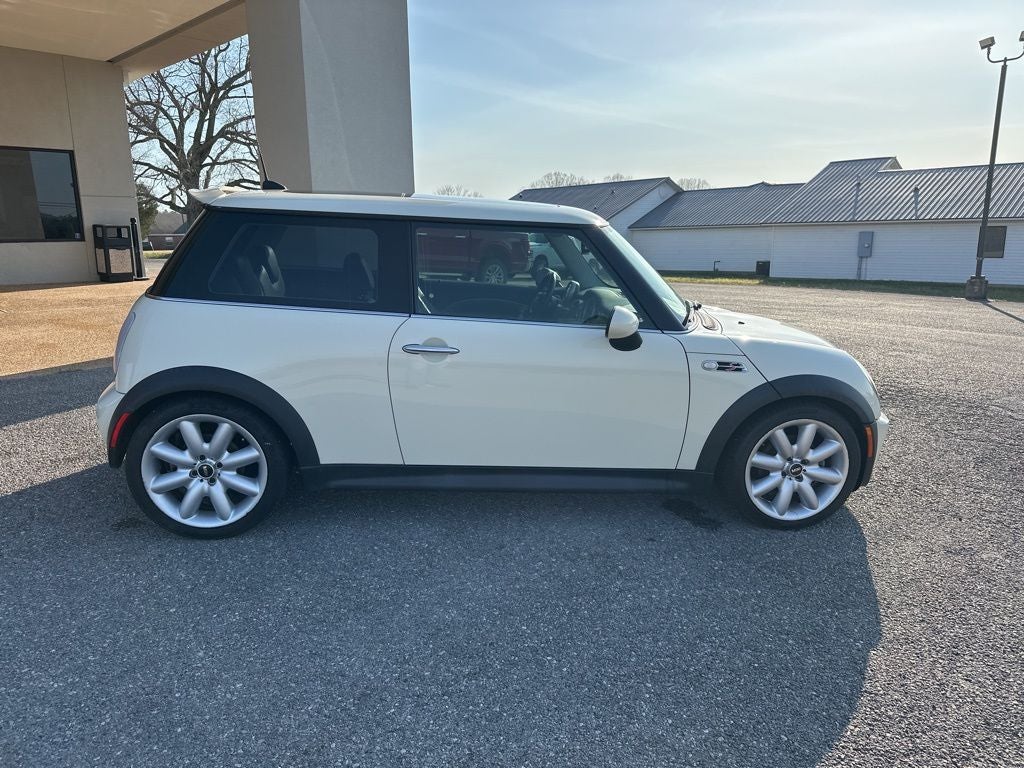 2005 MINI Cooper S Base